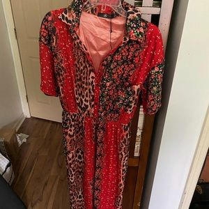 Missguided jumpsuit size 8 floral/animal print